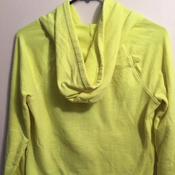 VS Yellow hoodie - Picture 3 of 4
